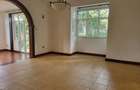 5 Bed Townhouse with En Suite in Rosslyn - 4