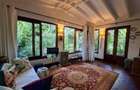 Serviced 1 Bed Apartment with En Suite in Rosslyn - 5