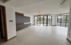 Serviced 3 Bed Apartment with En Suite in Riverside - 1