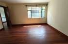 5 Bed Townhouse with En Suite in Lavington - 8