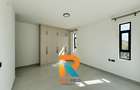 3 Bed Apartment with En Suite in Brookside - 17
