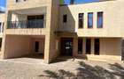 5 Bed Townhouse with En Suite at Convent Drive - 1