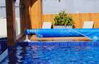 4 Bed Apartment with En Suite at 2026-510 - 21