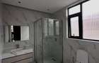 5 Bed Townhouse with En Suite at Lavington Green - 6