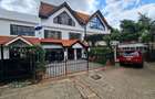5 Bed Townhouse with En Suite at Westlands - 1