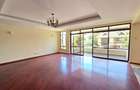 5 Bed Townhouse with En Suite at Lavington Green - 13