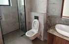 4 Bed Apartment with Swimming Pool in Riverside - 17