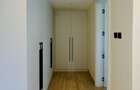 4 Bed Apartment with En Suite at 2026-430 - 28