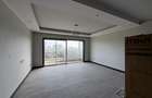 2 Bed Apartment with En Suite in Riverside - 14