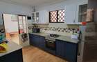 4 Bed House with En Suite in Loresho - 5