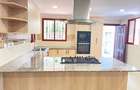 5 Bed Townhouse with Swimming Pool in Spring Valley - 6