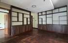5 Bed Townhouse with En Suite in Lavington - 5