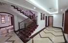 5 Bed House with Swimming Pool in Runda - 9