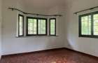 5 Bed Townhouse with En Suite in Rosslyn - 12