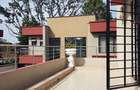 5 Bed Townhouse with En Suite at Convent Drive - 8