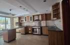 5 Bed Townhouse with En Suite at Convent Dr - 4