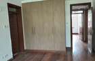 5 Bed Townhouse with En Suite in Lavington - 11