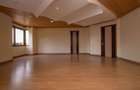 5 Bed Townhouse with En Suite in Spring Valley - 3
