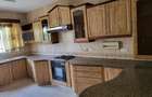 4 Bed Townhouse with En Suite in Brookside - 2