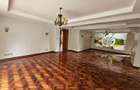 4 Bed Apartment with En Suite in Riverside - 1