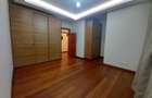 4 Bed Apartment with En Suite in General Mathenge - 9