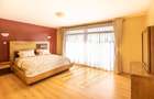3 Bed Apartment with En Suite at Off Parklands Road - 16