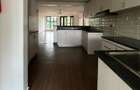 3 Bed Apartment with En Suite in Riverside - 4