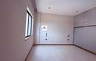 4 Bed Apartment with En Suite in Westlands Area - 12