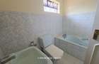 5 Bed House with Garden in Runda - 4