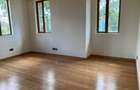 5 Bed Townhouse with En Suite in Lavington - 7