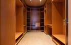 5 Bed Townhouse with En Suite in Spring Valley - 7