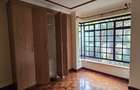 4 Bed Townhouse with En Suite at Off James Gichuru - 10