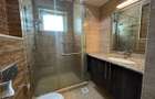 3 Bed Apartment with En Suite in Riverside - 7