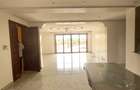 3 Bed Apartment with En Suite at Off Links Road - 18