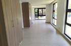 5 Bed House with En Suite in Runda - 17