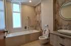 3 Bed Apartment with En Suite at Parklands - 14