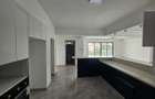 4 Bed Apartment with En Suite in Westlands Area - 4