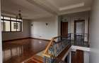 4 Bed Apartment with En Suite at Riverside Drive - 1