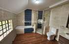 4 Bed Villa with En Suite in Kitisuru - 11