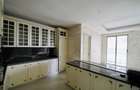 4 Bed Apartment with En Suite at 2026-510 - 6