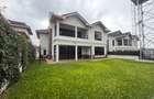 4 Bed Villa with En Suite at Paradise - 1