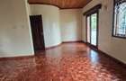 4 Bed Townhouse with En Suite at Convent Drive - 17