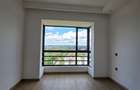 Serviced 2 Bed Apartment with En Suite in Riverside - 10