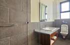 Serviced 2 Bed Apartment with En Suite in Spring Valley - 9