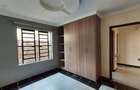 3 Bed House with En Suite at Kahuho - 9