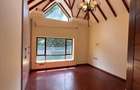 5 Bed Townhouse with En Suite at Convent Drive - 15