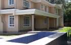 6 Bed House with En Suite at Panafric Lane - 5
