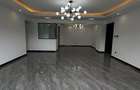 4 Bed Apartment with En Suite at Valley Arcade - 8