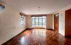 4 Bed Townhouse with En Suite at Lavington - 14