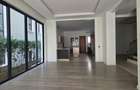 5 Bed Townhouse with En Suite in Lavington - 4